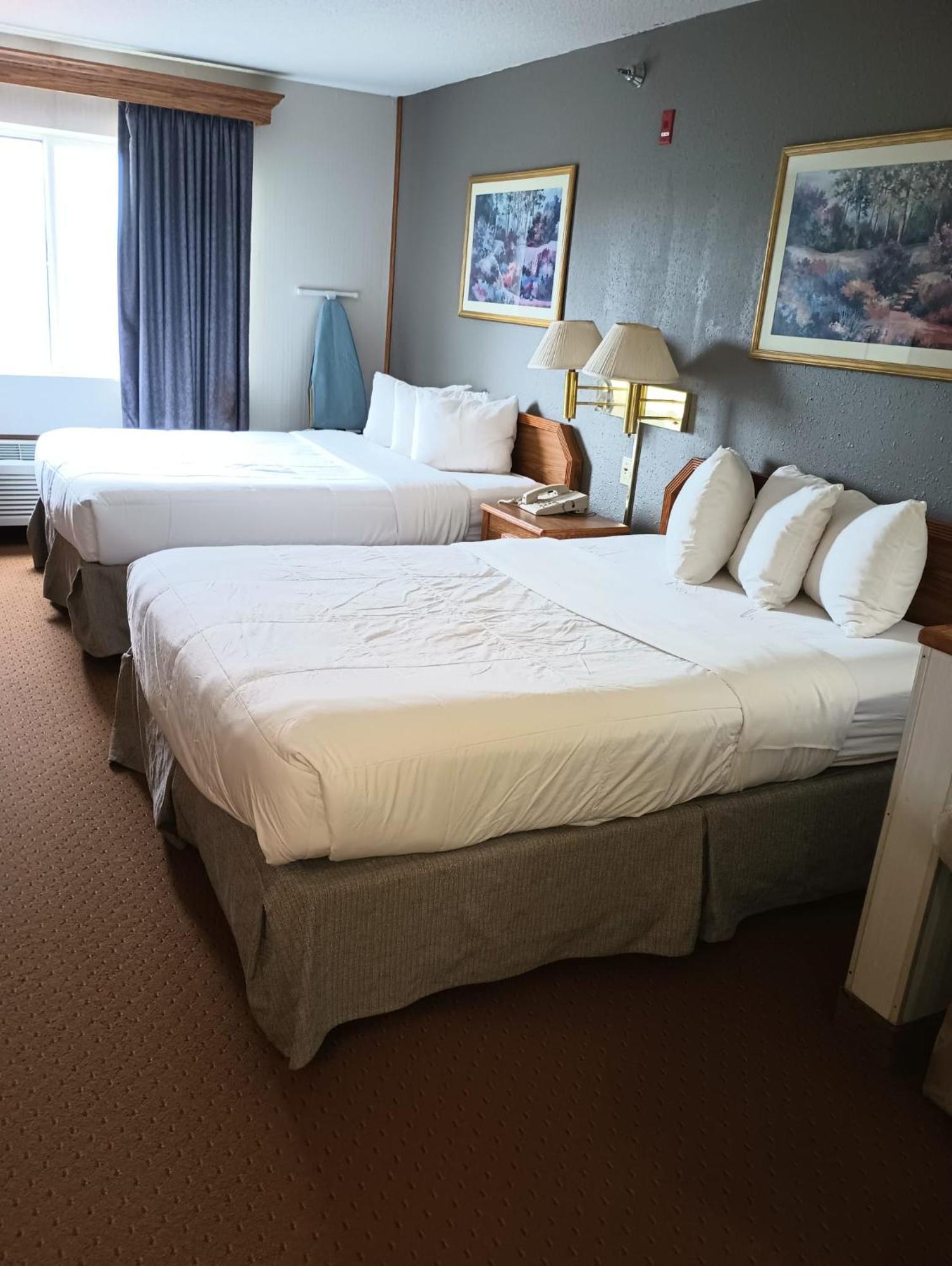 Miriam Hotel Бисмарк Экстерьер фото